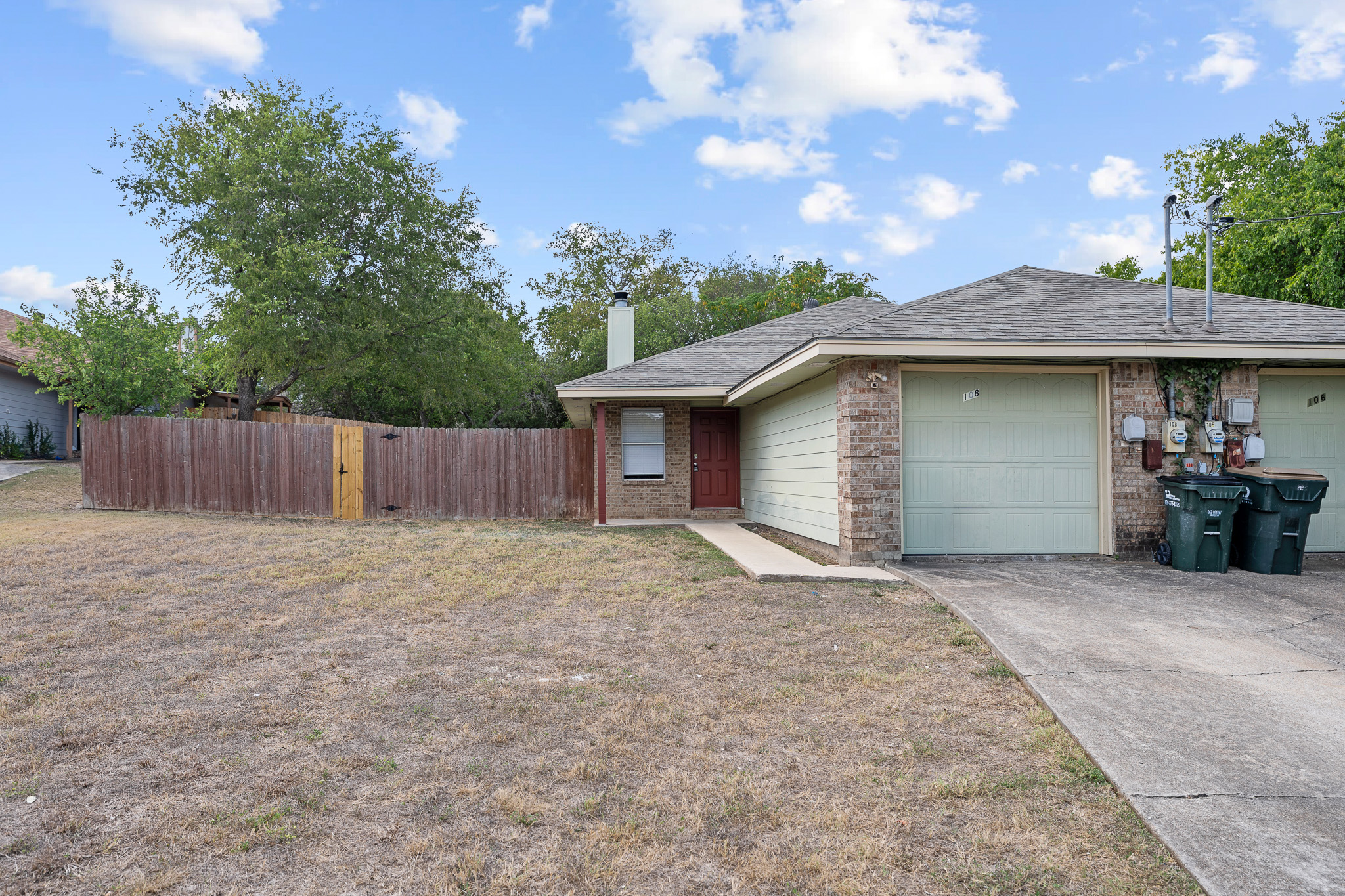 108 Hughson Court - 1