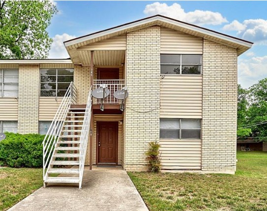 Property main image